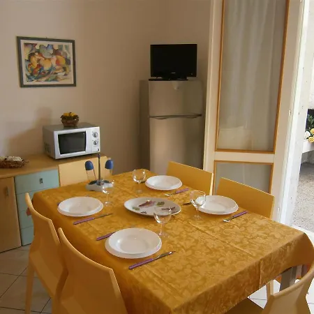Dina/viel Apartmán
