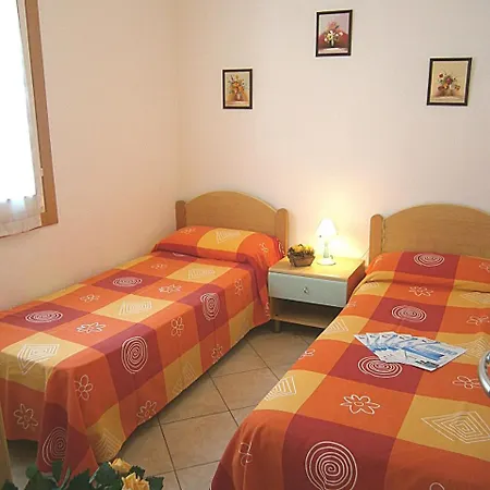 Διαμέρισμα Dina/viel *